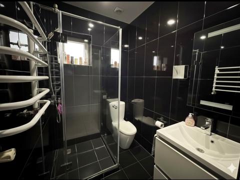 будинок за адресою Святищенська вул.