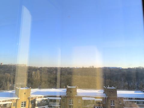 квартира за адресою Рея Бредбері вул., 2