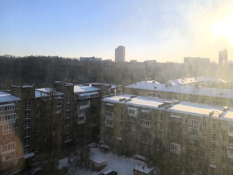 квартира за адресою Рея Бредбері вул., 2