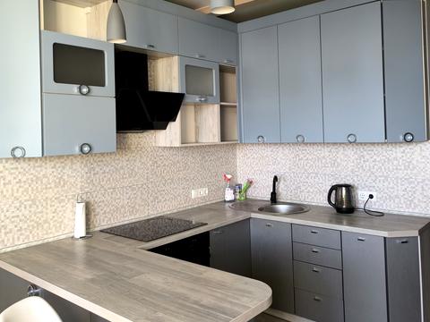 квартира за адресою Рея Бредбері вул., 2