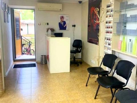 комерційна за адресою Героїв Крут вул. (Валентини Терешкової), 18