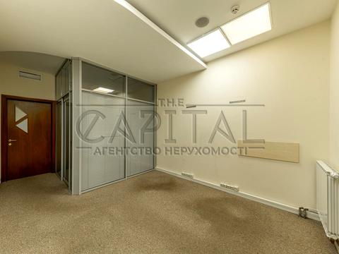 комерційна за адресою Київ, Ярослава Івашкевича вул., 5