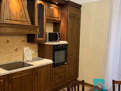 квартира по адресу Почайнинская ул., 70