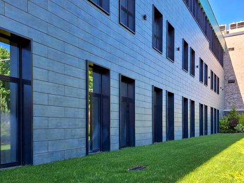 комерційна за адресою Академіка Книшова вул. (Амурська), 6