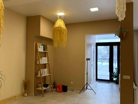 комерційна за адресою Стрийська вул., 108