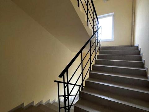 комерційна за адресою Академіка Корольова вул., 1-А