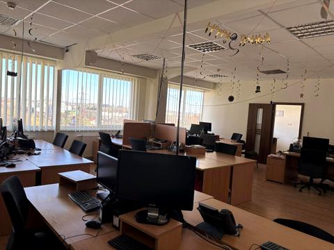 коммерческая по адресу Богдана Хмельницкого ул., 212