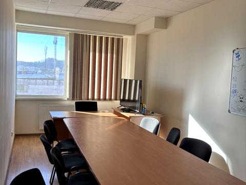 коммерческая по адресу Богдана Хмельницкого ул., 212