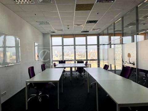 комерційна за адресою Київ, Миколи Амосова вул., 12