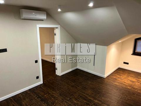 дом по адресу Центральна