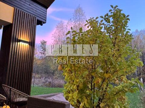 дом по адресу Центральна