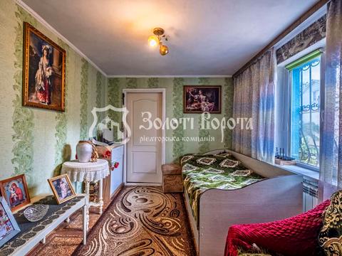 будинок за адресою смт. Велика Димерка, 9-та лінія, 212