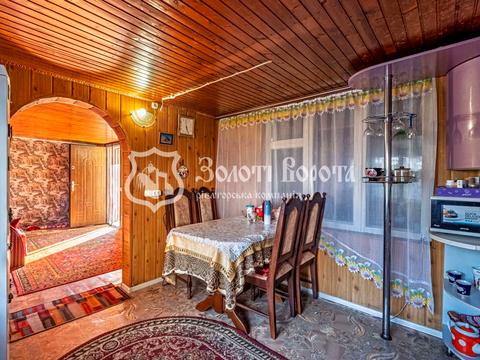 будинок за адресою смт. Велика Димерка, 9-та лінія, 212