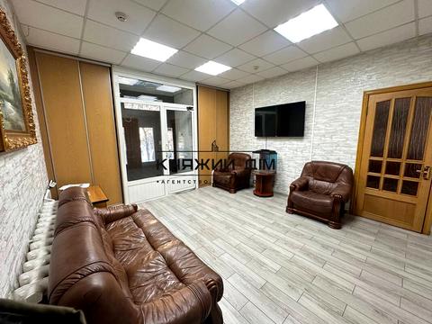 коммерческая по адресу Драгоманова ул., 17