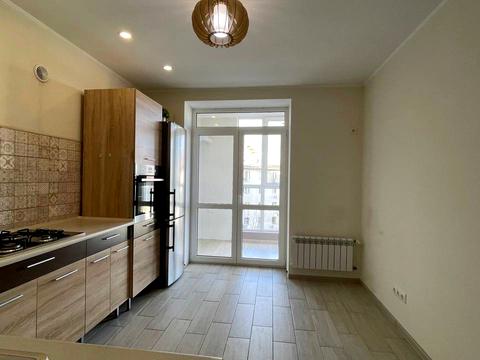 квартира за адресою Високовольтна вул., 14-Д