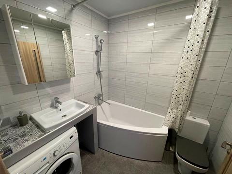 квартира за адресою Високовольтна вул., 14-Д