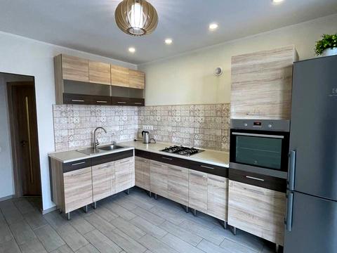 квартира за адресою Високовольтна вул., 14-Д