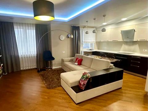 квартира за адресою Сухумська вул., 11