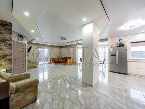 будинок за адресою Зоряна, 1