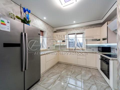 будинок за адресою Зоряна, 1