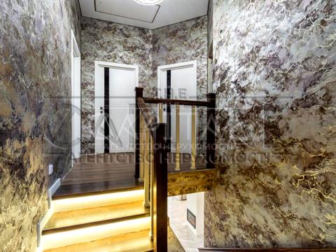 будинок за адресою Зоряна, 1