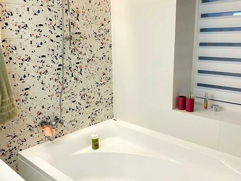 дом по адресу с. Ганнусовка, В. Великого