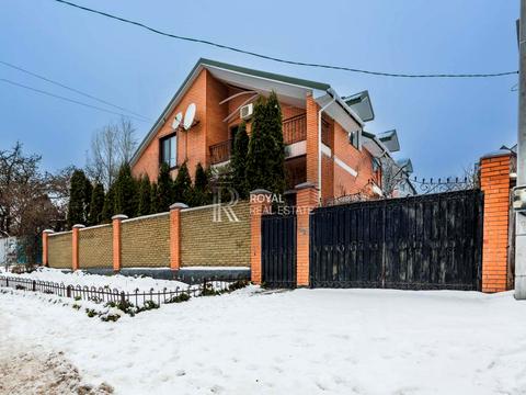 будинок за адресою Київ, Яготинська вул., 4