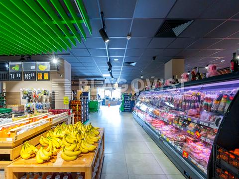 комерційна за адресою Лук'янівська вул., 1