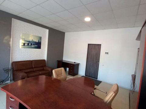 комерційна за адресою Проскурівська вул., 74А