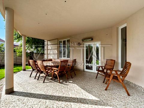 будинок за адресою Київ, Богатирська вул.