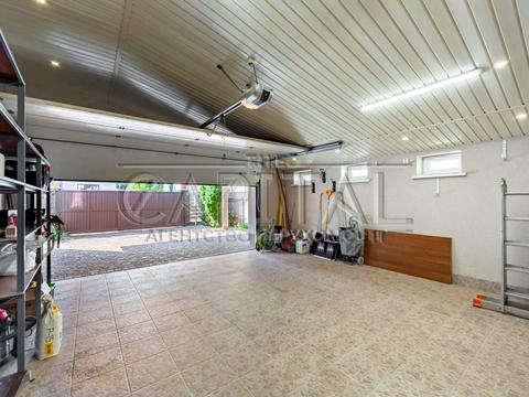 будинок за адресою Київ, Богатирська вул.