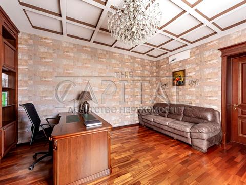 будинок за адресою Київ, Богатирська вул.