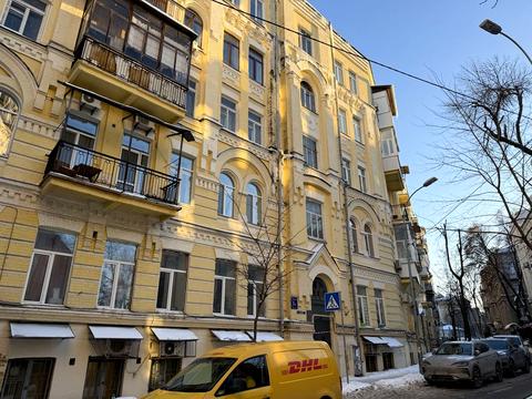 квартира за адресою Стрілецька вул., 7/6