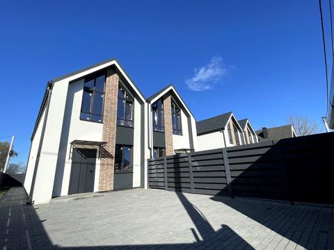 дом по адресу Лучшая ул. (Ломоносова)