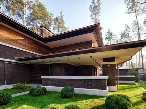 дом по адресу Ивана Карпенко-Карого ул. (Некрасова)