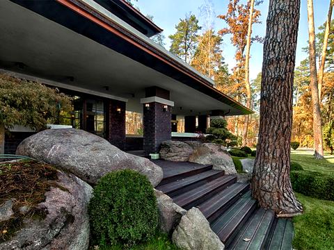 дом по адресу Ивана Карпенко-Карого ул. (Некрасова)