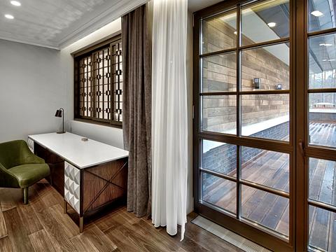 дом по адресу Ивана Карпенко-Карого ул. (Некрасова)