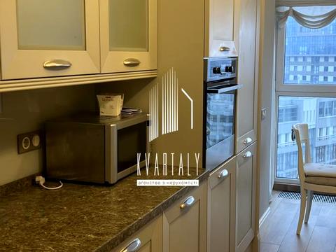 квартира за адресою Київ, Андрія Верхогляда вул. (Михайла Драгомирова), 9