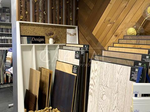 комерційна за адресою Родини Крістерів вул., 2