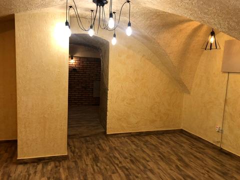 комерційна за адресою Шевченка вул., 50