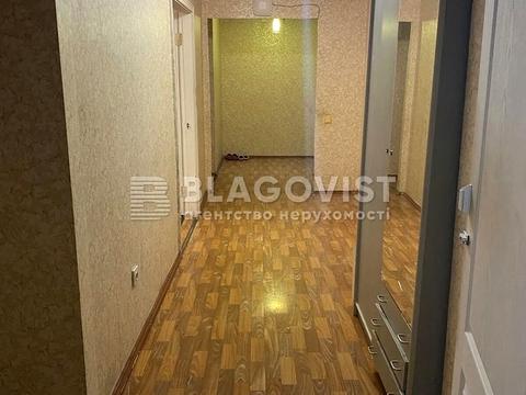 квартира за адресою Милославська вул., 12-А