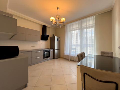 квартира за адресою Андрія Верхогляда вул. (Михайла Драгомирова), 5