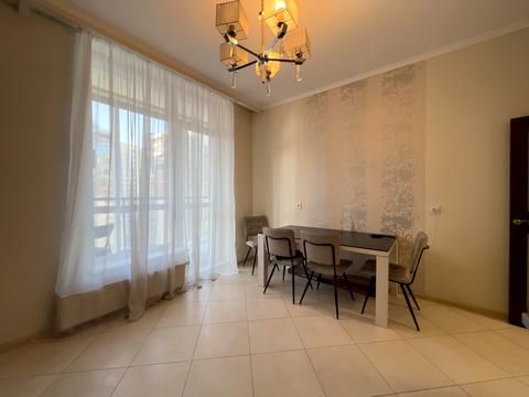 квартира за адресою Андрія Верхогляда вул. (Михайла Драгомирова), 5