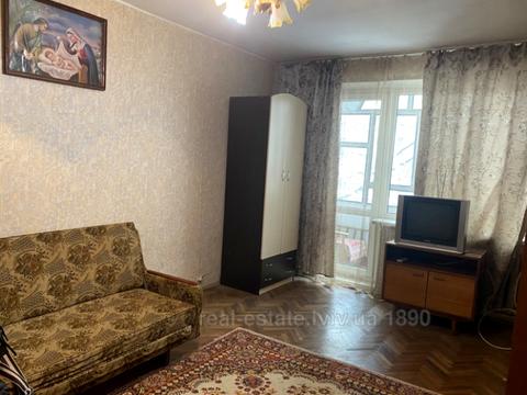 квартира за адресою Богдана-Ігора Антонича вул., 8