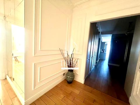 квартира за адресою Київ, Андрія Верхогляда вул. (Михайла Драгомирова), 9