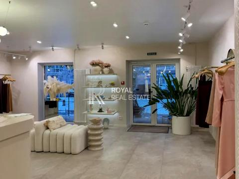 комерційна за адресою Василя Тютюнника вул. (Анрі Барбюса), 56