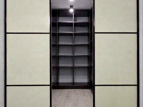 квартира за адресою Горького, 5