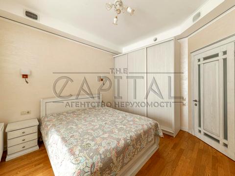 квартира за адресою Дегтярна вул., 7