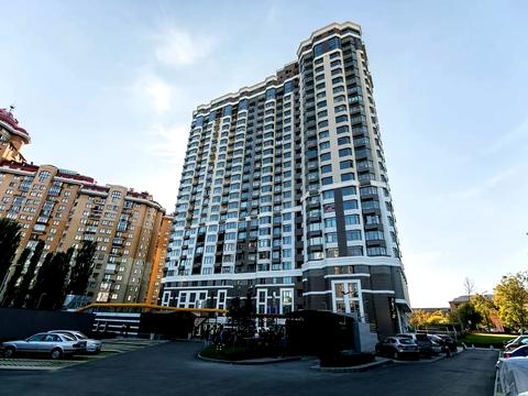 паркоместо по адресу Евгения Коновальца ул. (Щорса), 34-А