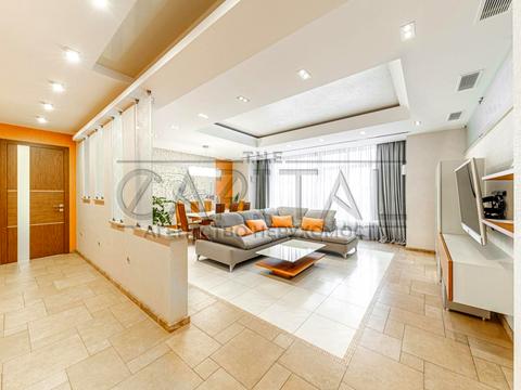 квартира за адресою Круглоуніверситетська вул., 3-5